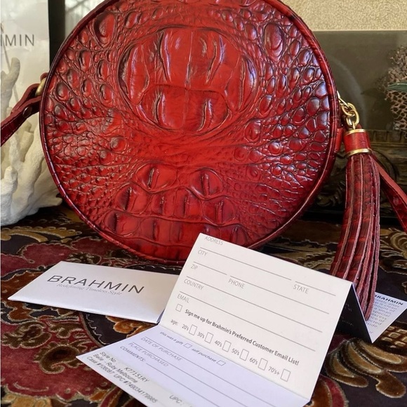 Brahmin RARE Belle Ruby Melbourne Canteen Croc Embossed Leather Crossbody NWOT - Picture 2 of 12